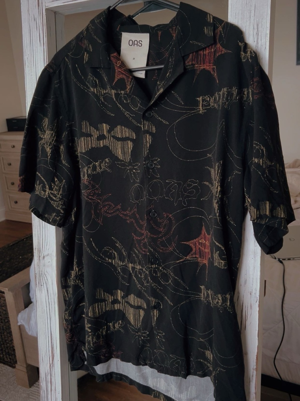 OAS Romantique Black Short-Sleeve Button-Up Shirt with Gold and Rust Accents - Picture 2 of 6